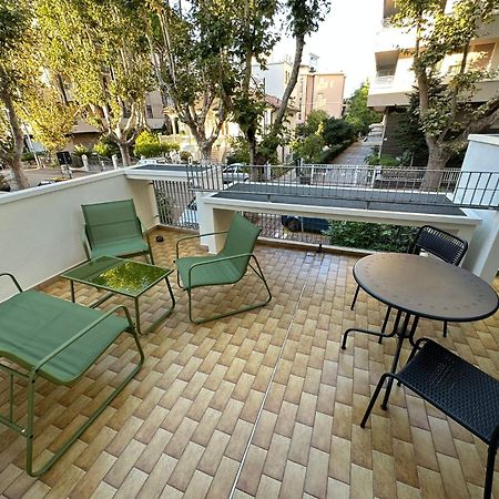 Dimmidirimini - Appartamenti In Affitto Exterior foto